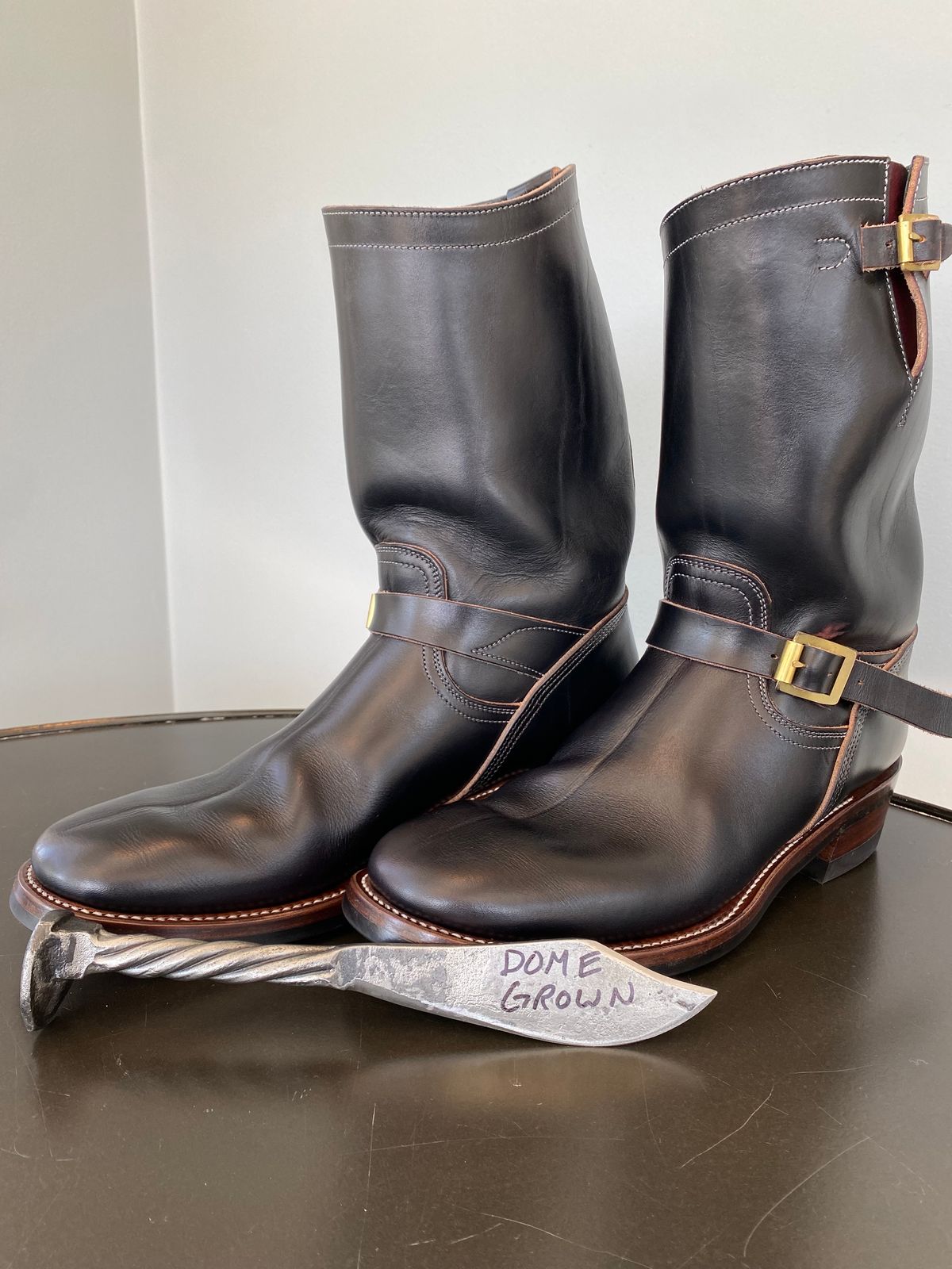 Photo by MartinField on November 2, 2023 of the Unsung U 22-2 Engineer Boot in Wickett & Craig Burgundy H Latigo.