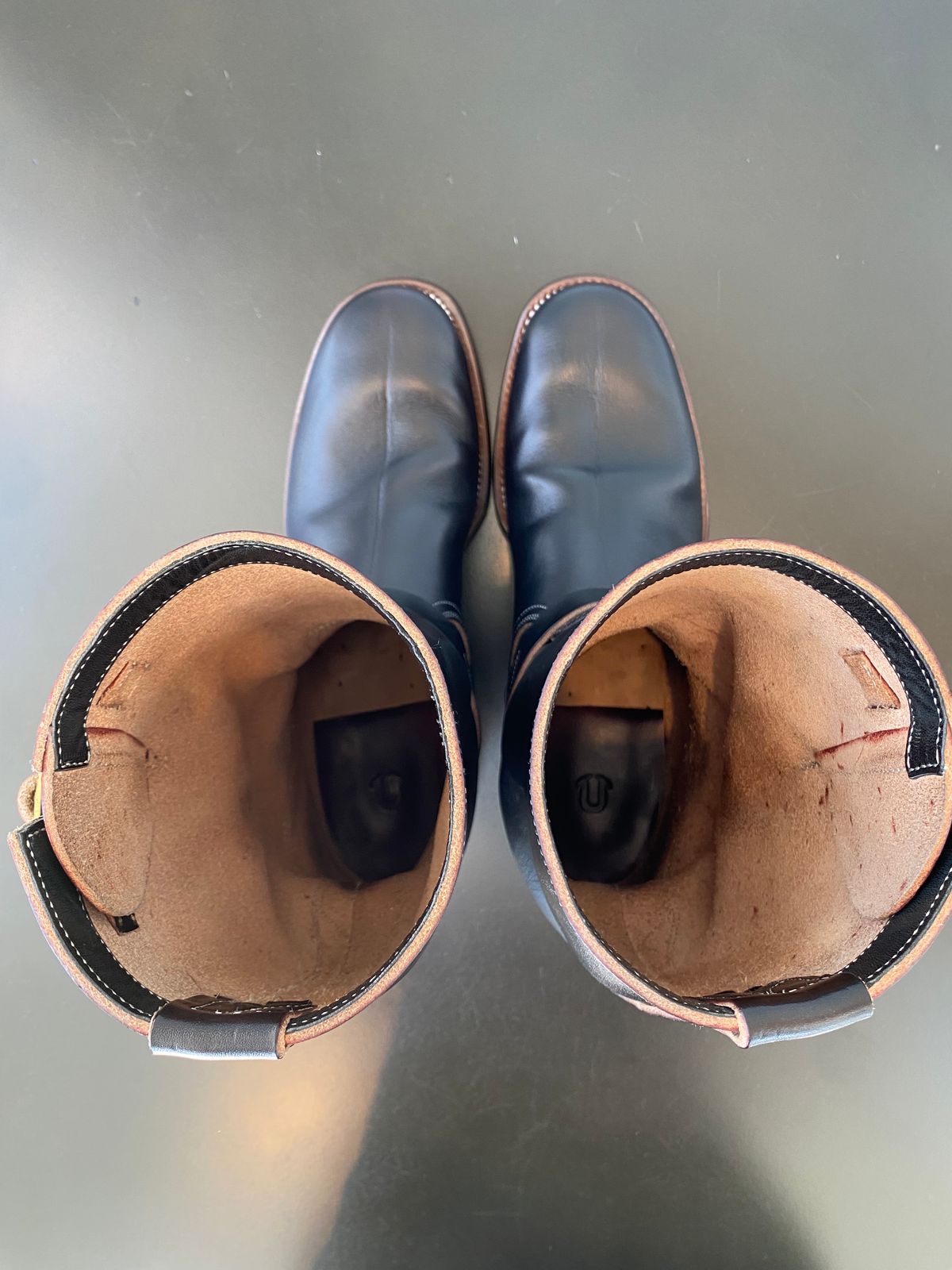 Photo by MartinField on November 2, 2023 of the Unsung U 22-2 Engineer Boot in Wickett & Craig Burgundy H Latigo.