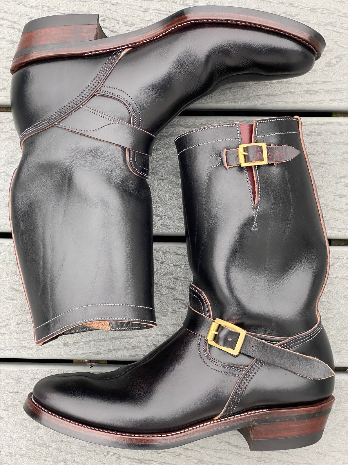 Photo by MartinField on December 3, 2023 of the Unsung U 22-2 Engineer Boot in Wickett & Craig Burgundy H Latigo.