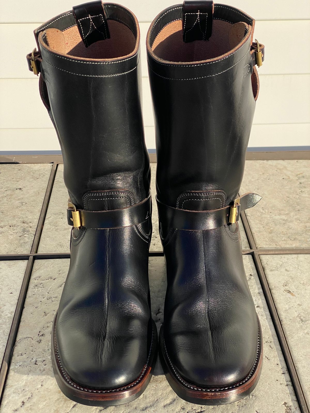 Photo by MartinField on January 3, 2024 of the Unsung U 22-2 Engineer Boot in Wickett & Craig Burgundy H Latigo.