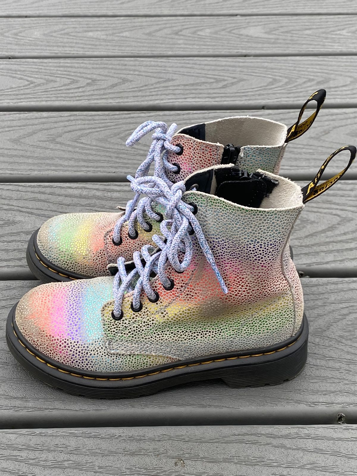 Photo by MartinField on December 3, 2023 of the Dr. Martens 1460 Pascal Made In England in Unknown Leather.