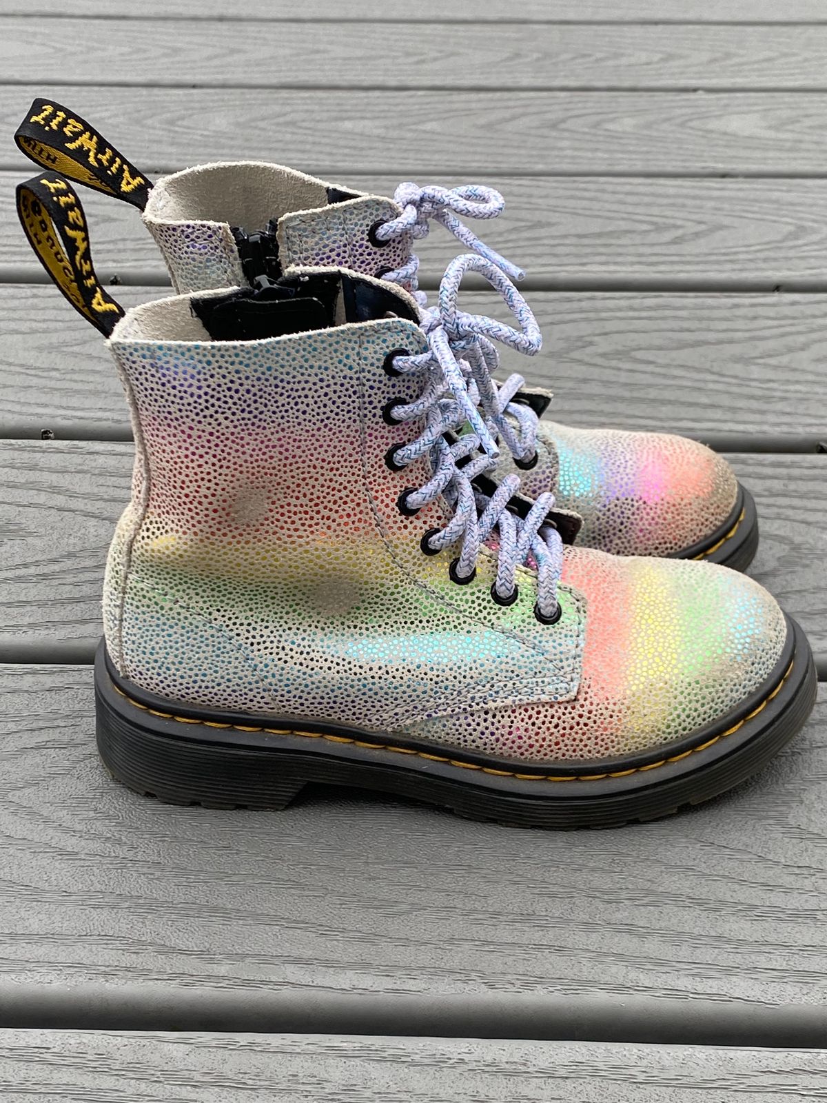Photo by MartinField on December 3, 2023 of the Dr. Martens 1460 Pascal Made In England in Unknown Leather.