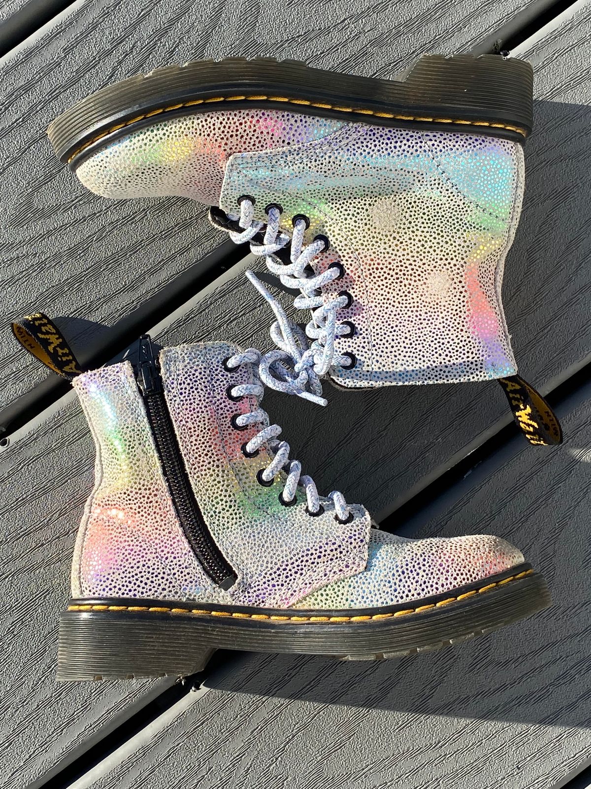 Photo by MartinField on January 3, 2024 of the Dr. Martens 1460 Pascal Made In England in Unknown Leather.