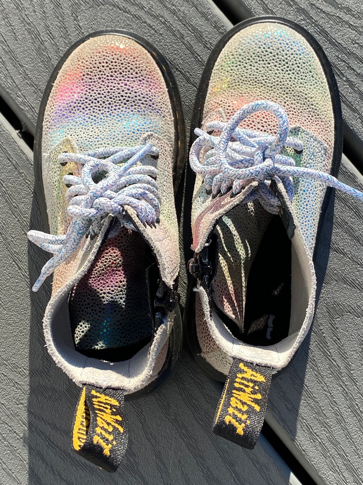 Photo by MartinField on January 3, 2024 of the Dr. Martens 1460 Pascal Made In England in Unknown Leather.