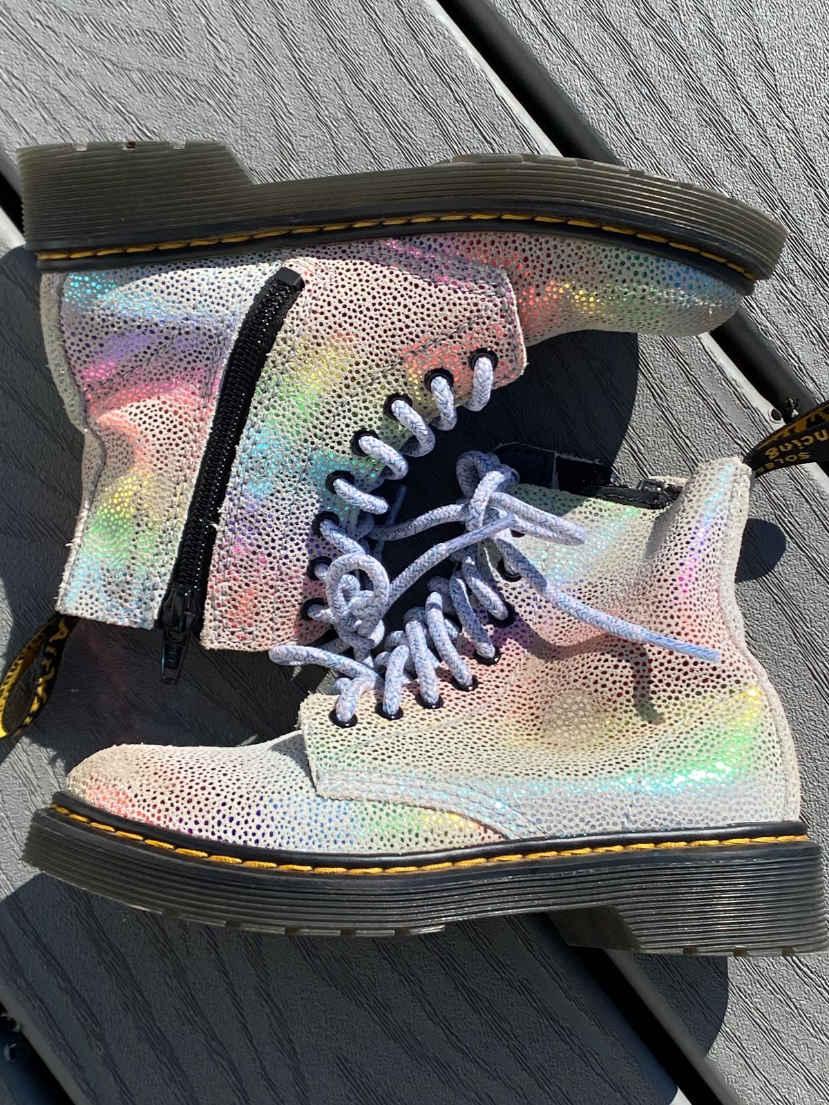 Photo by MartinField on February 1, 2024 of the Dr. Martens 1460 Pascal Made In England in Unknown Leather.