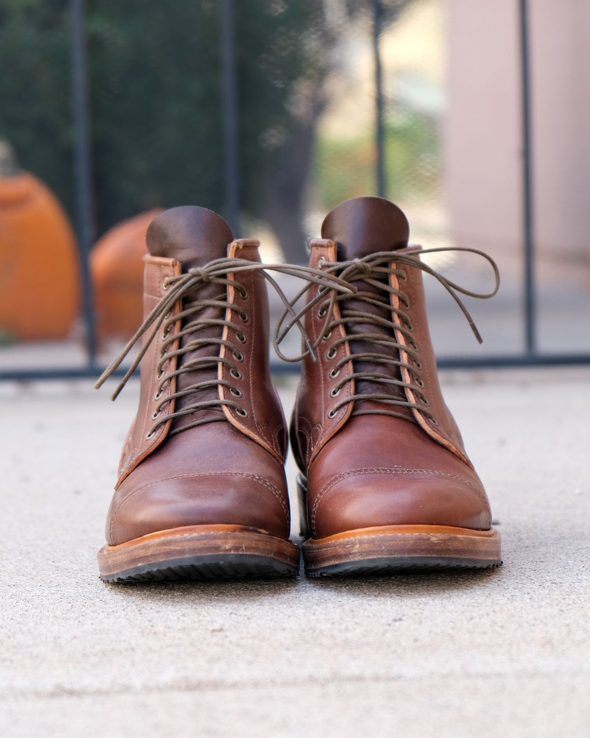 Photo by stitchedsoles on November 5, 2022 of the Viberg Service Boot BCT in Maryam Brown Horsebutt.