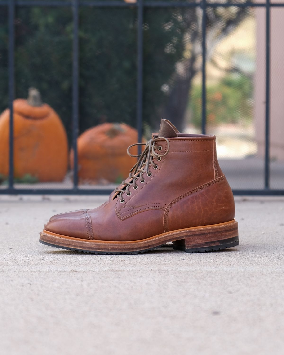 Photo by stitchedsoles on November 5, 2022 of the Viberg Service Boot BCT in Maryam Brown Horsebutt.