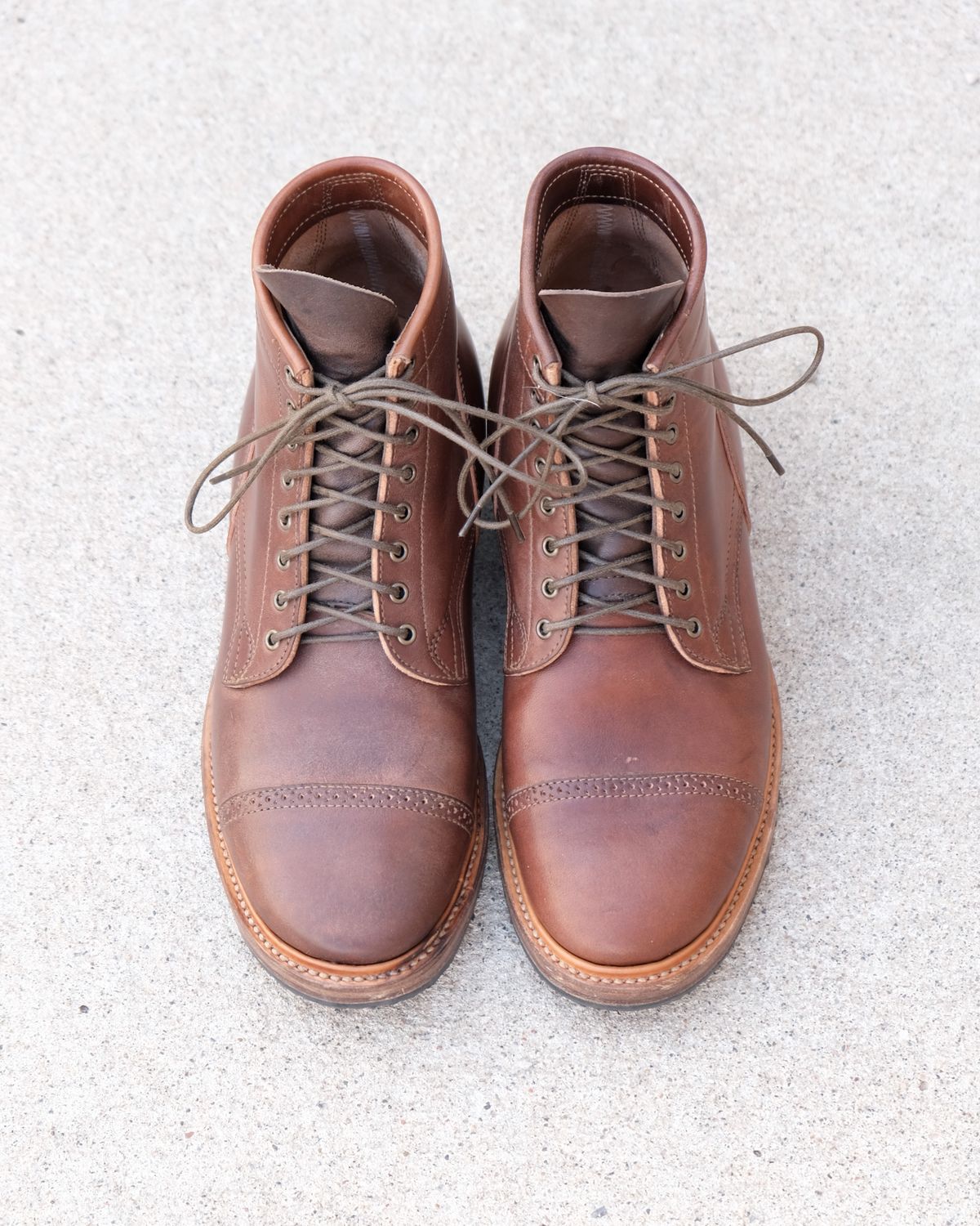 Photo by stitchedsoles on November 5, 2022 of the Viberg Service Boot BCT in Maryam Brown Horsebutt.