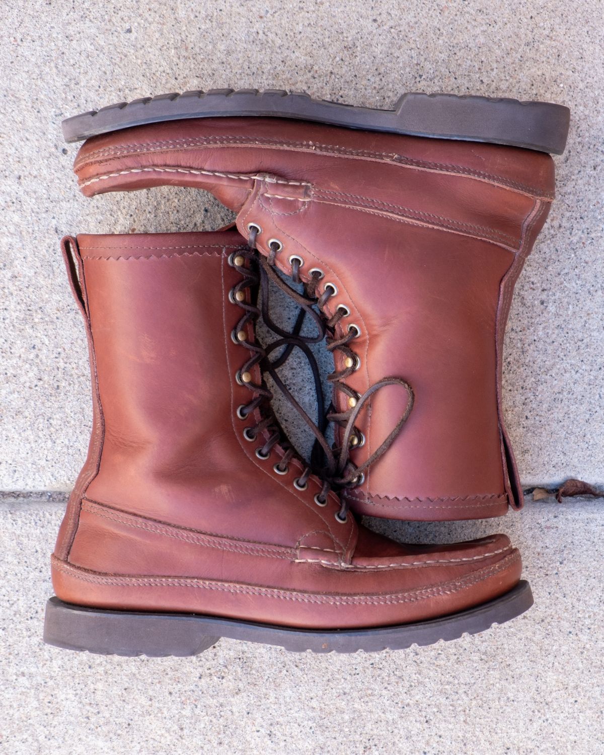 Photo by stitchedsoles on January 5, 2026 of the Russell Moccasin Co. South 40 Birdshooter in Walnut Timberjack.