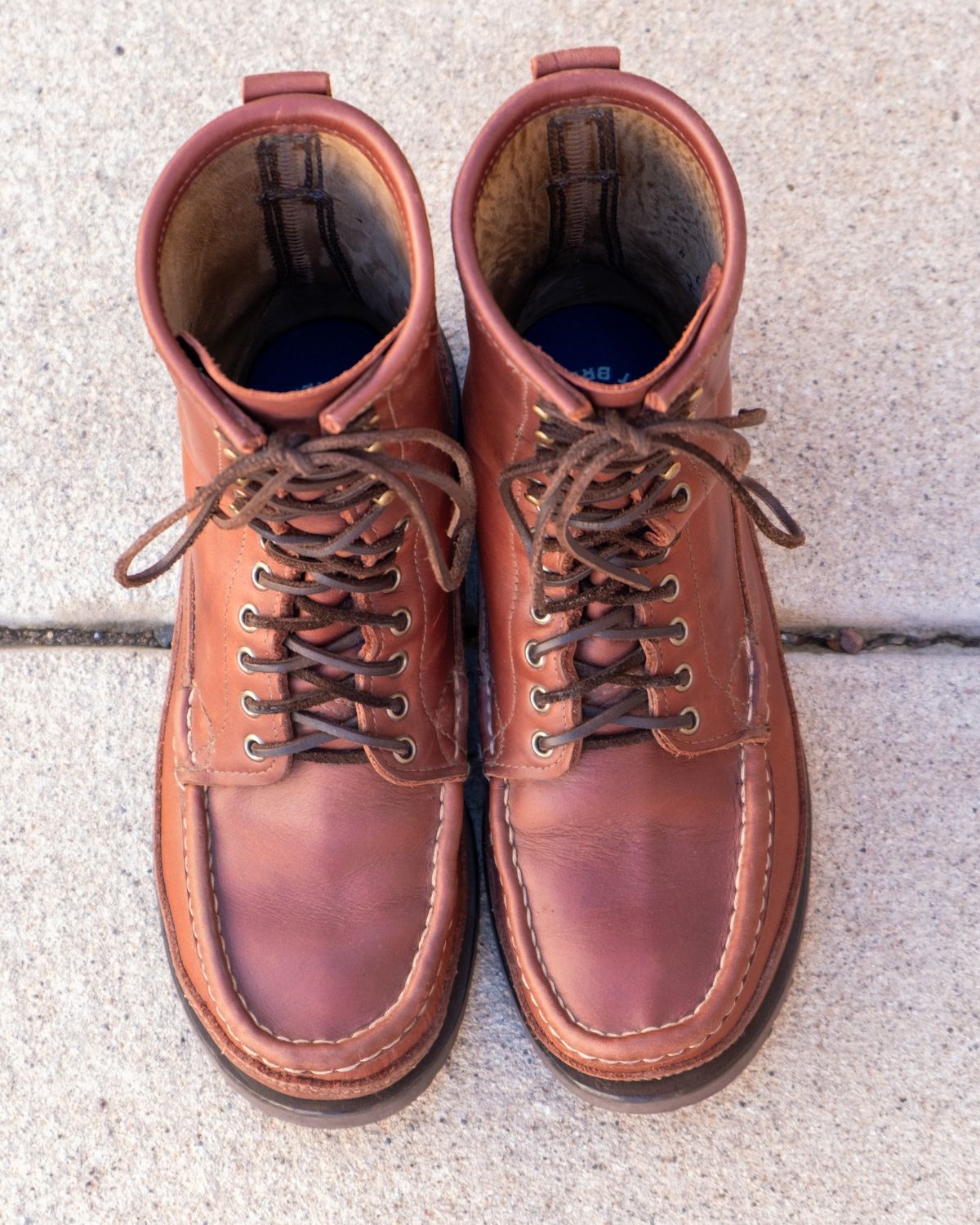 Photo by stitchedsoles on February 3, 2026 of the Russell Moccasin Co. South 40 Birdshooter in Walnut Timberjack.