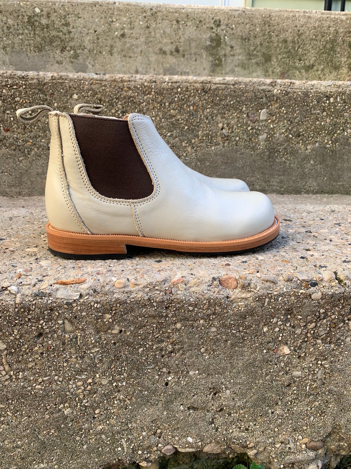 Photo by lockloam on October 2, 2022 of the Unlisted Maker Unlisted Model in Unknown Leather.