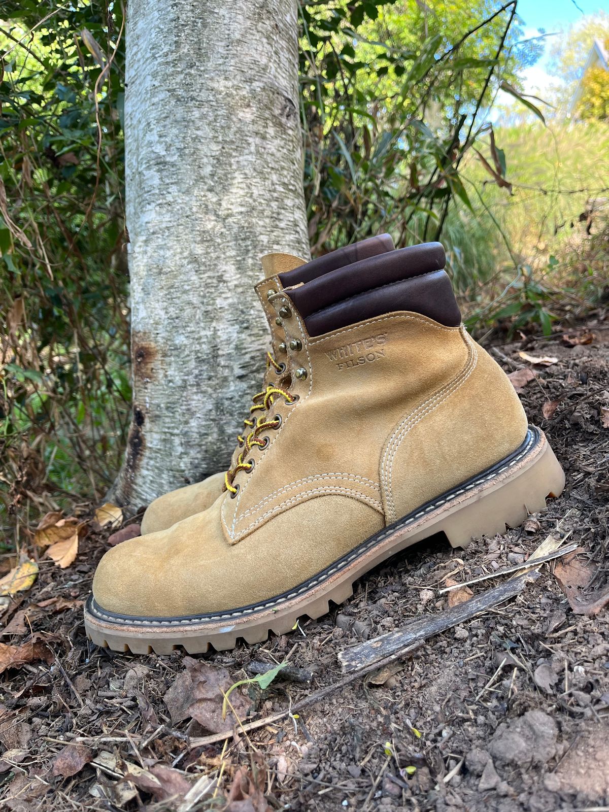 Photo by Chhh1984 on October 2, 2025 of the White's X Filson Shop Boot in Natural Tan Roughout.