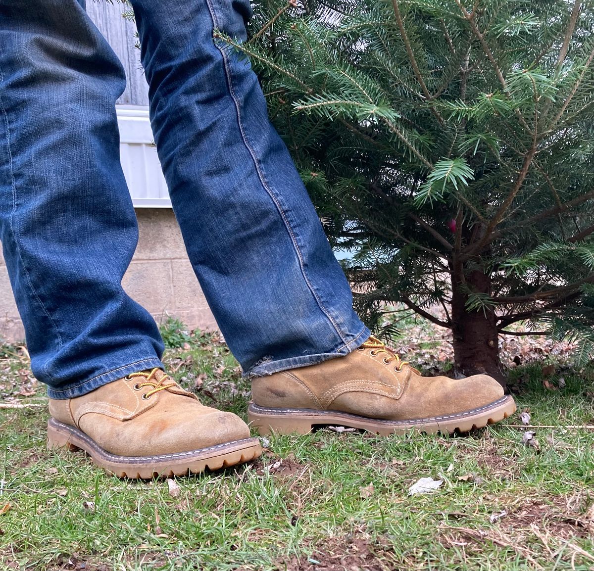 Photo by Chhh1984 on January 5, 2026 of the White's X Filson Shop Boot in Seidel Natural Suede.