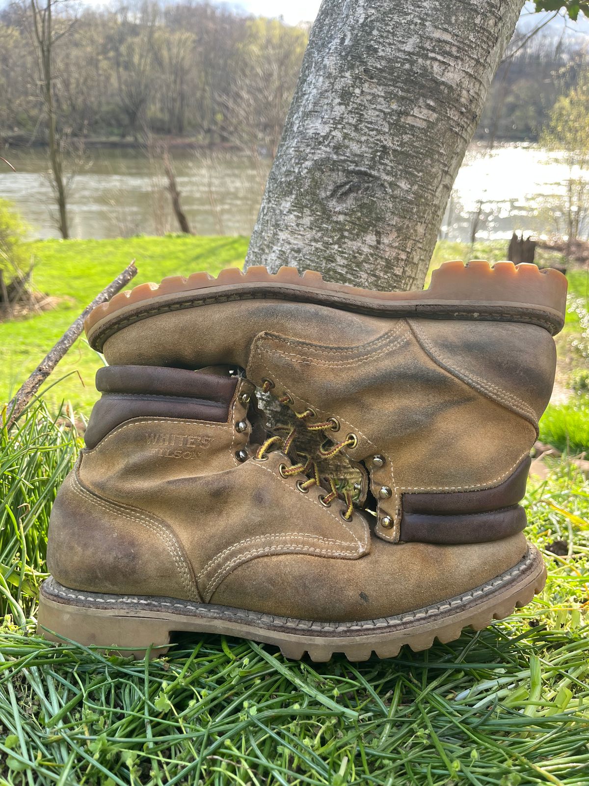 Photo by Chhh1984 on April 5, 2026 of the White's X Filson Shop Boot in Seidel Natural Suede.