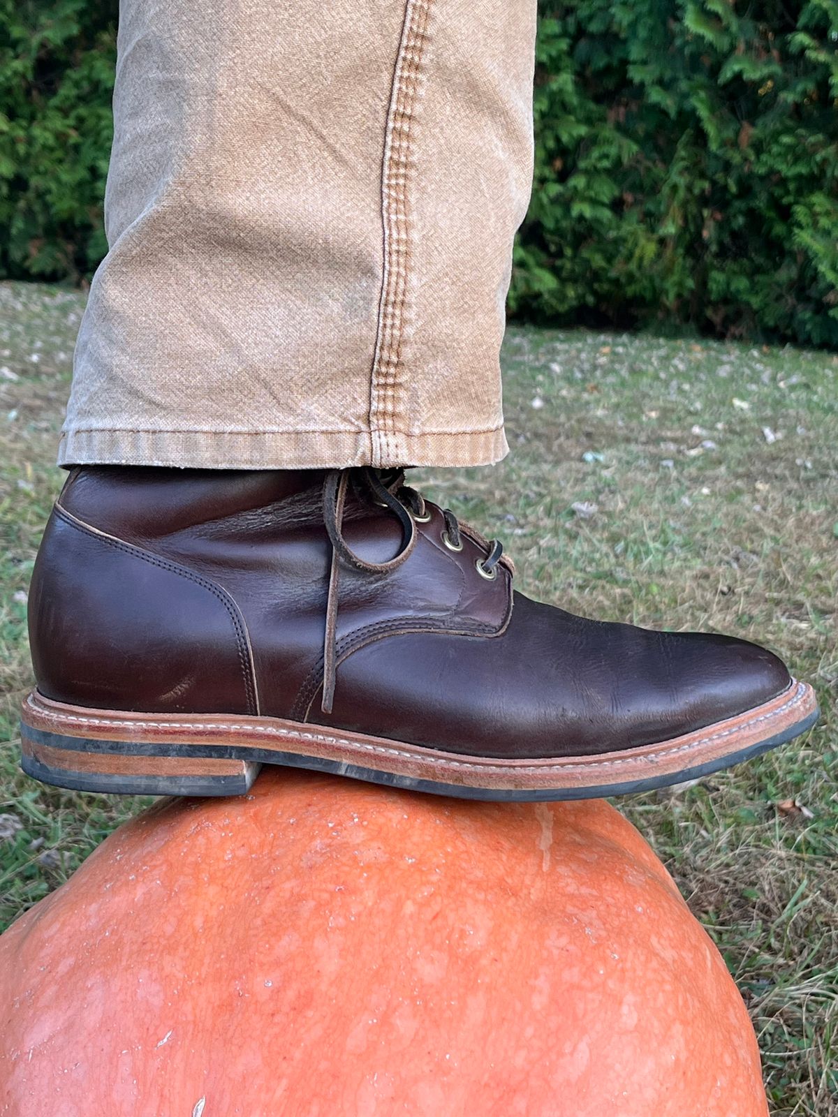 Photo by Chhh1984 on October 10, 2025 of the Grant Stone Diesel Boot in Horween Crimson Chromexcel.