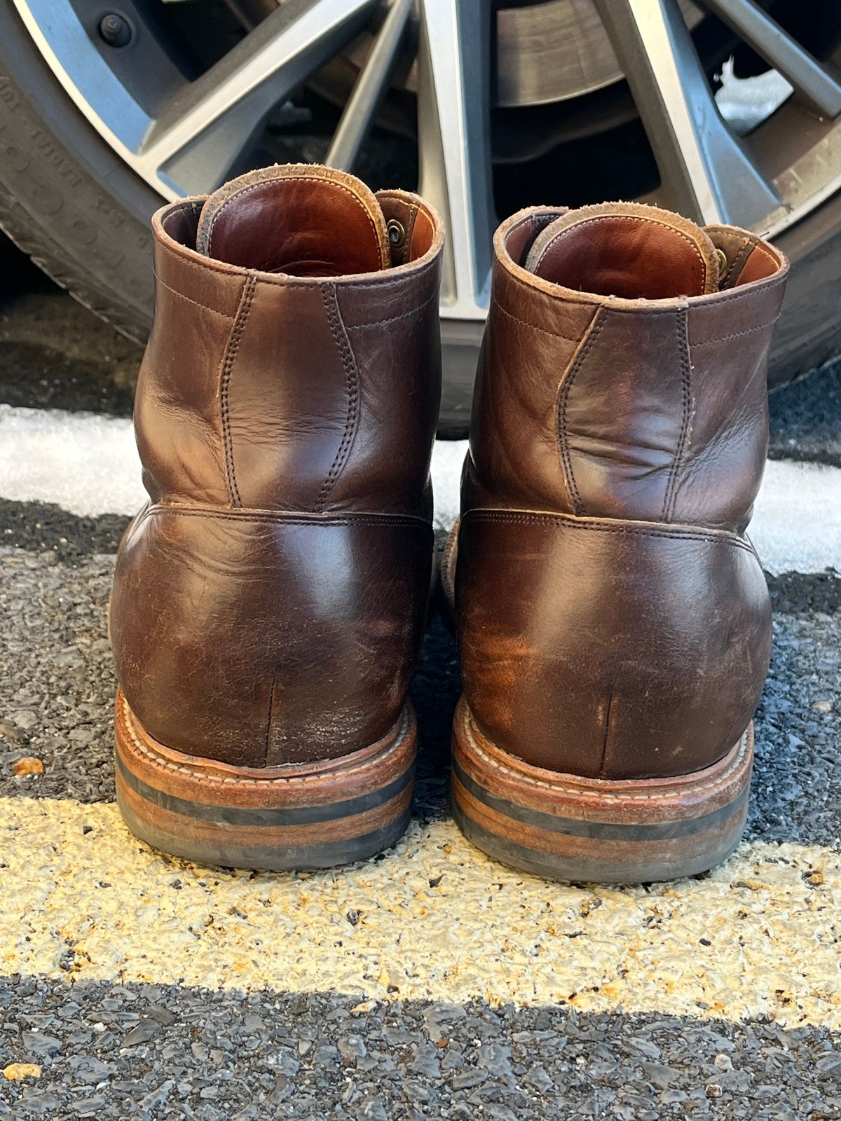 Photo by Chhh1984 on December 3, 2025 of the Grant Stone Diesel Boot in Horween Crimson Chromexcel.
