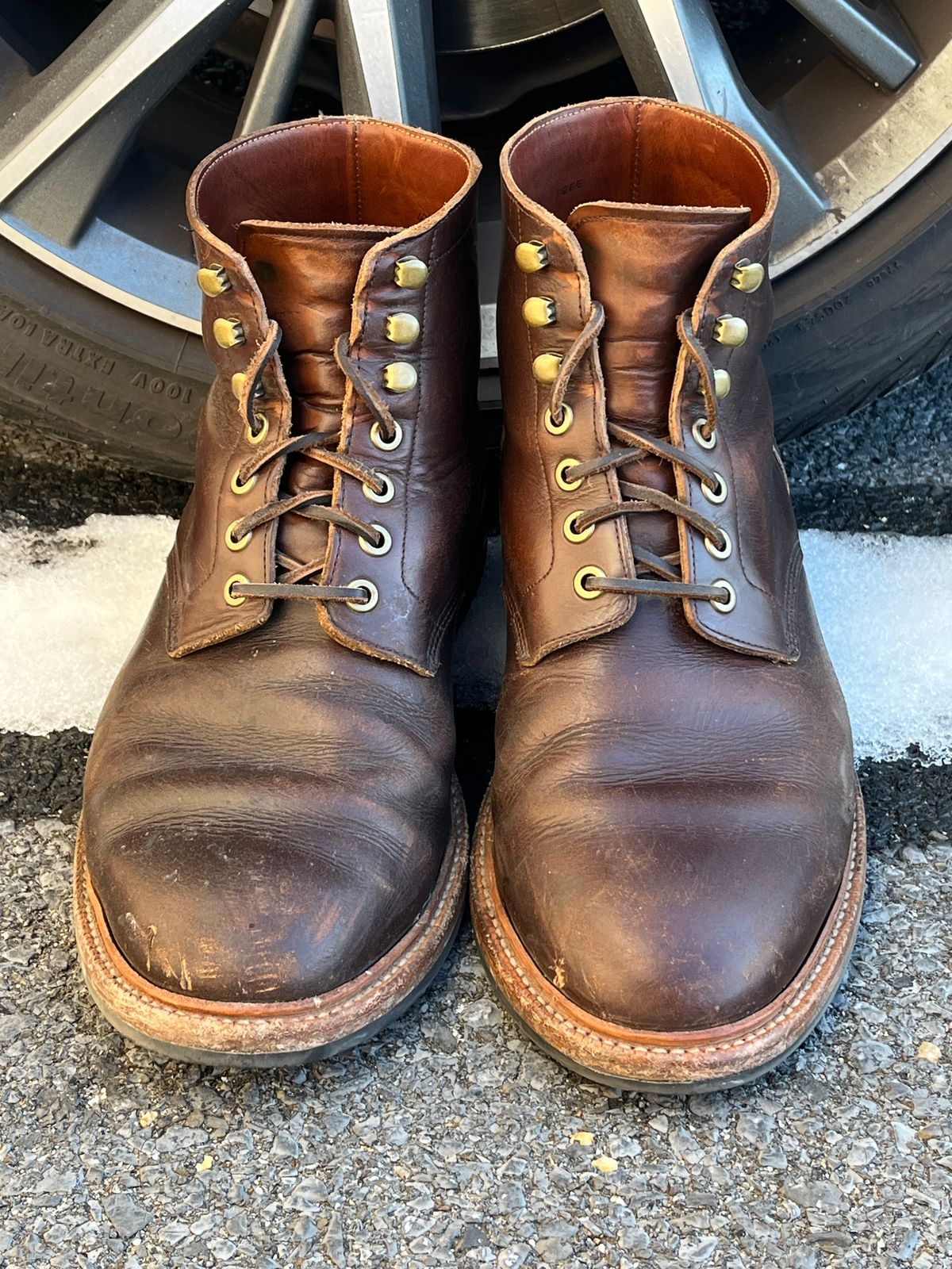Photo by Chhh1984 on December 3, 2025 of the Grant Stone Diesel Boot in Horween Crimson Chromexcel.