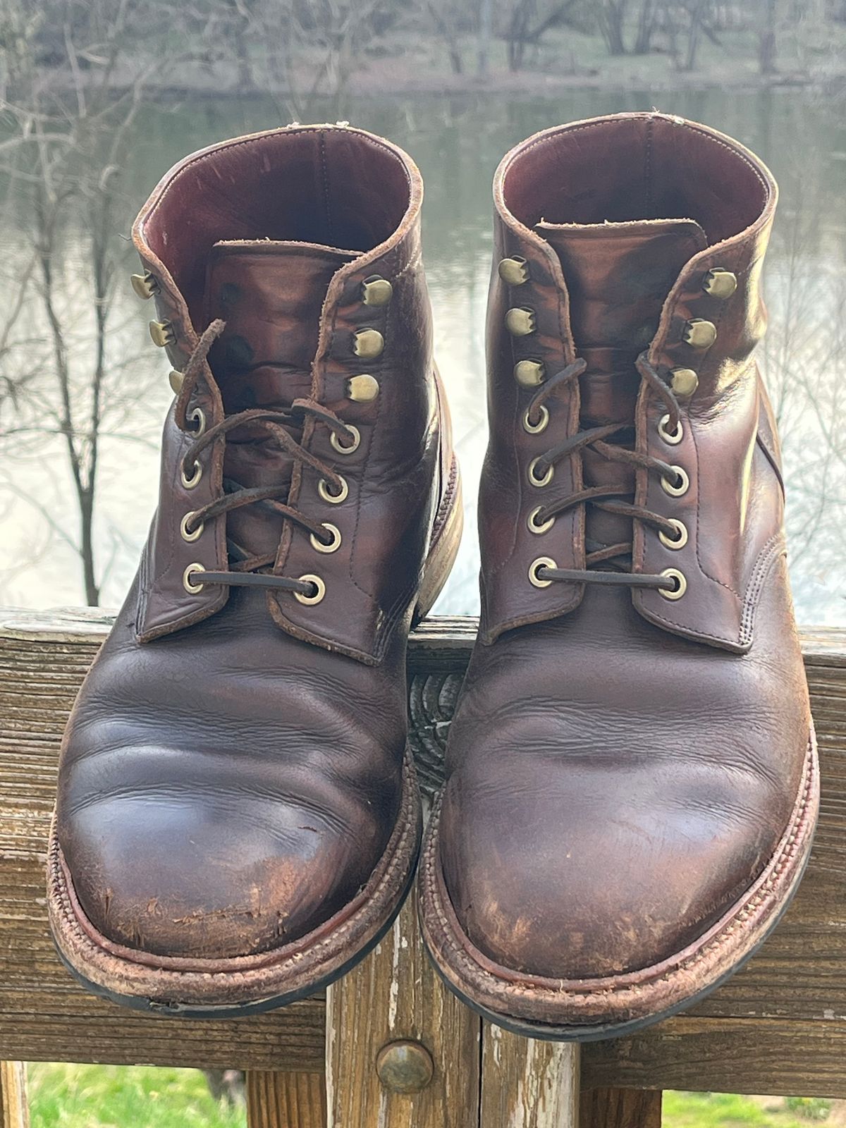 Photo by Chhh1984 on April 1, 2026 of the Grant Stone Diesel Boot in Horween Crimson Chromexcel.
