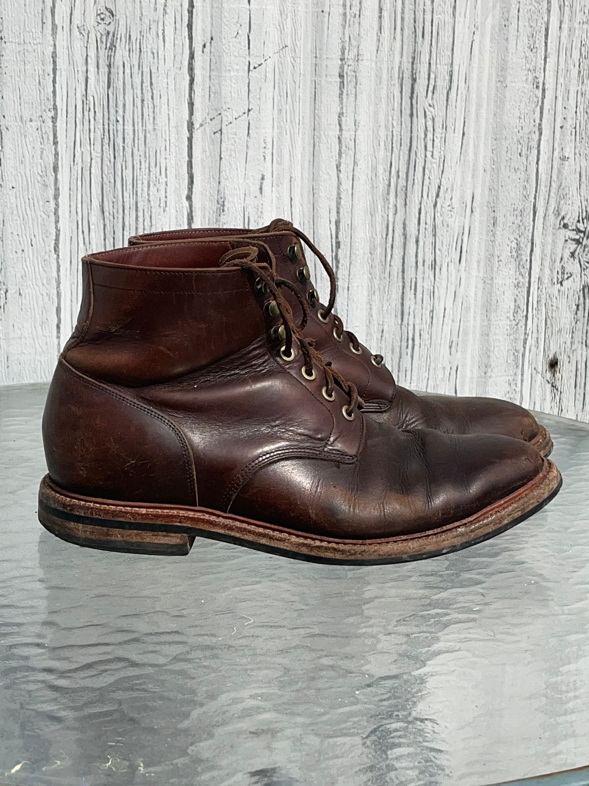 Photo by Chhh1984 on April 3, 2026 of the Grant Stone Diesel Boot in Horween Crimson Chromexcel.