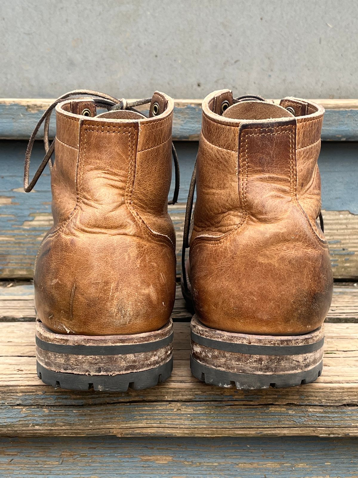 Photo by chhh1984 on January 1, 2025 of the Truman Plain Toe Boot in Horween Natural Cypress.