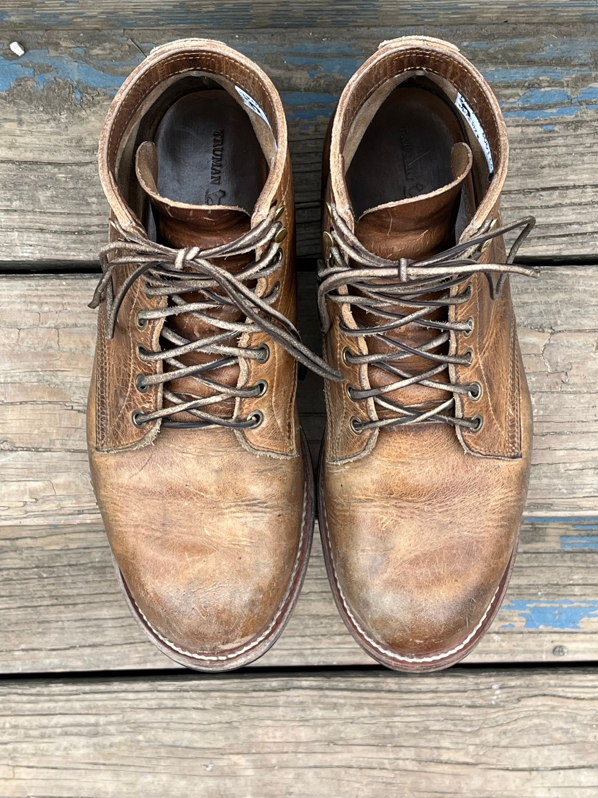 Photo by chhh1984 on February 2, 2025 of the Truman Plain Toe Boot in Horween Natural Cypress.