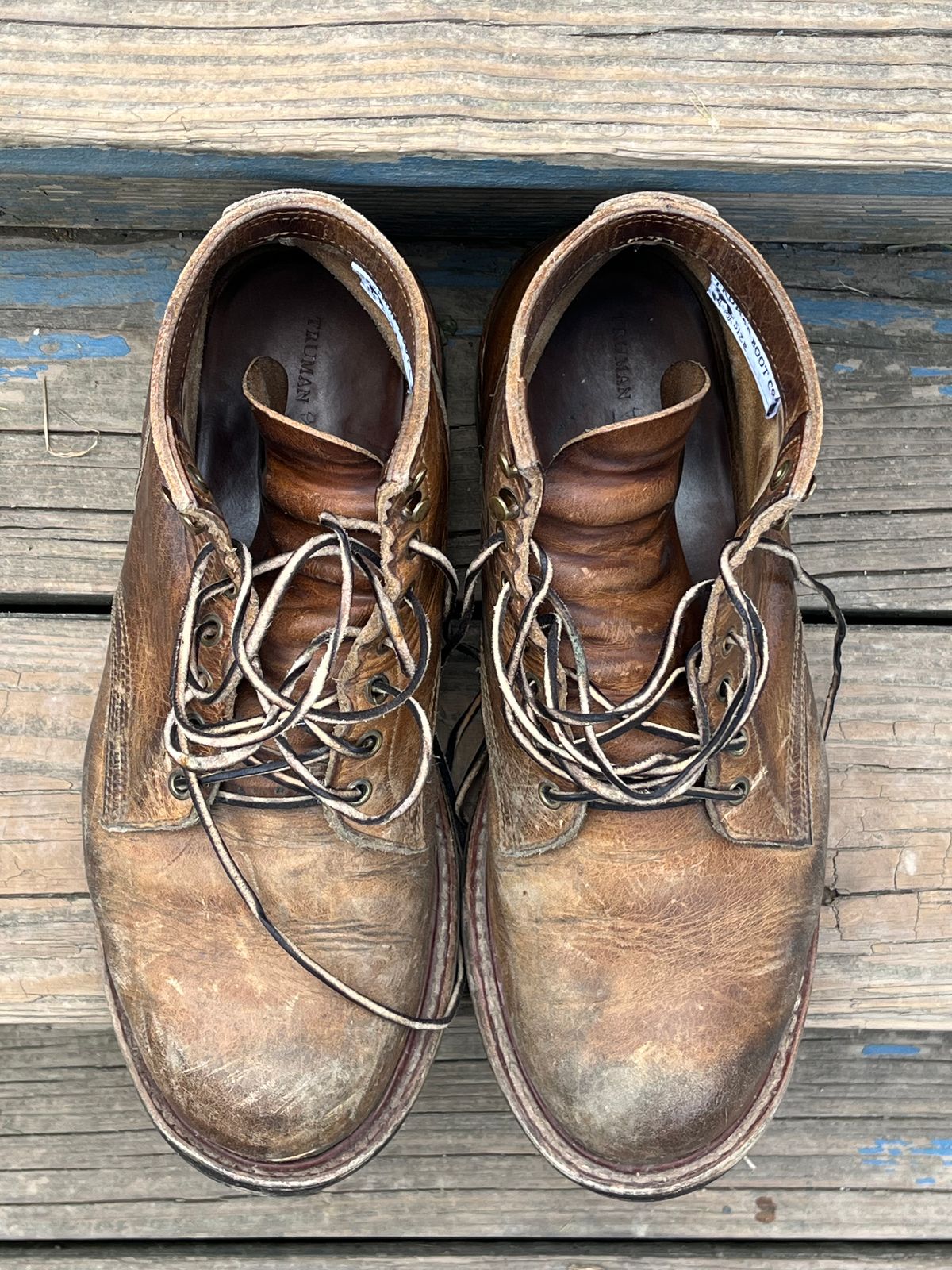 Photo by chhh1984 on May 17, 2025 of the Truman Plain Toe Boot in Horween Natural Cypress.