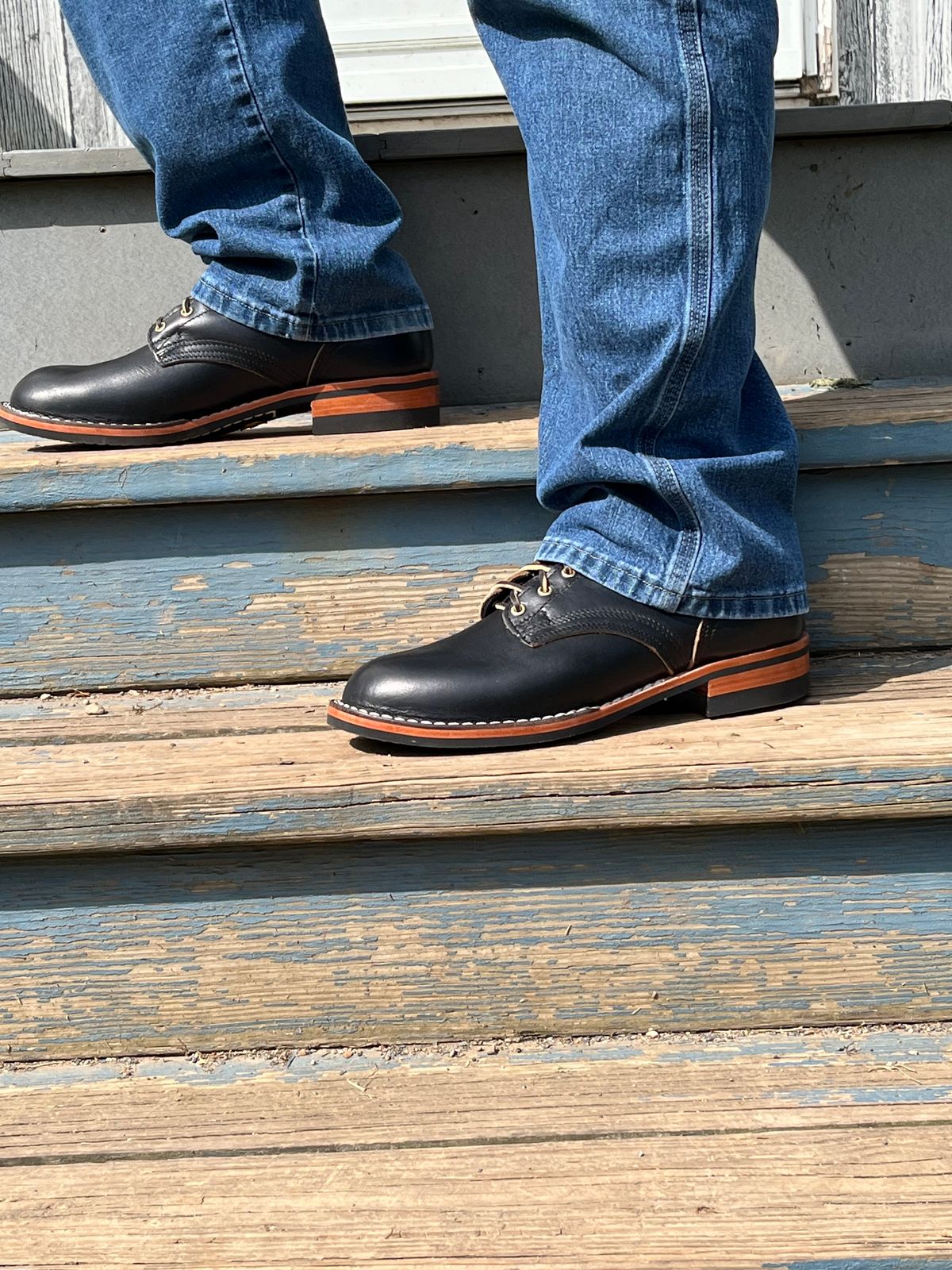 Photo by chhh1984 on August 3, 2024 of the Nicks Comstock in Horween Black Chromexcel.