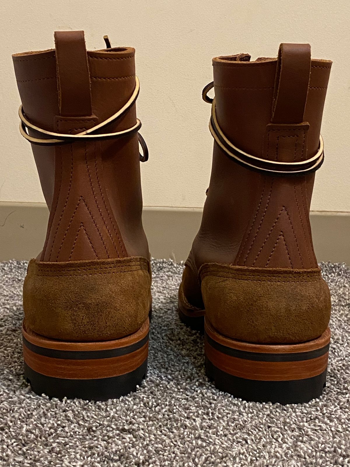 Photo by chhh1984 on October 1, 2023 of the Nicks BuilderPro in Seidel 1964 Brown Roughout.