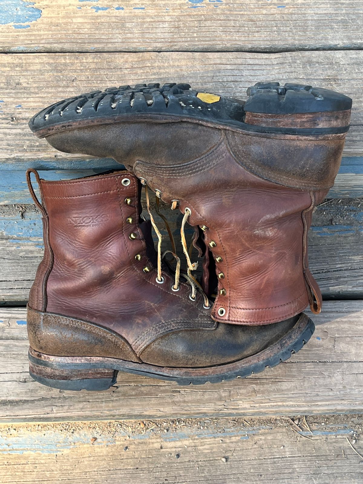 Photo by Chhh1984 on September 20, 2025 of the Nicks BuilderPro in Seidel 1964 Brown Roughout.