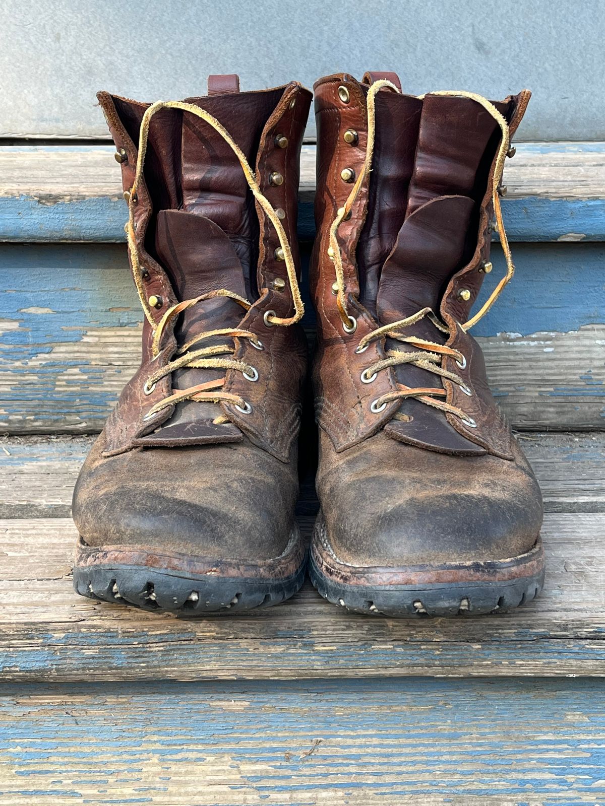 Photo by Chhh1984 on September 20, 2025 of the Nicks BuilderPro in Seidel 1964 Brown Roughout.