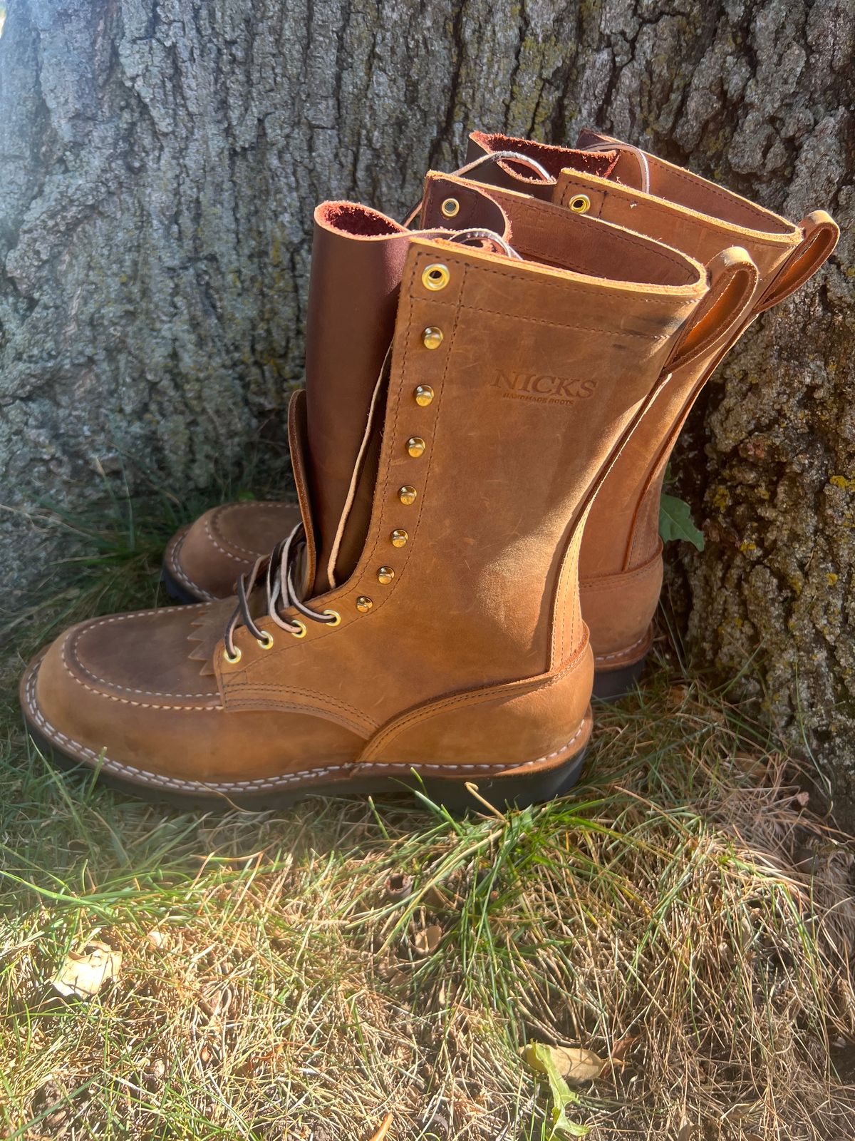 Photo by joji_k on October 1, 2023 of the Nicks WaterWork in Seidel WeatherShield Brown.