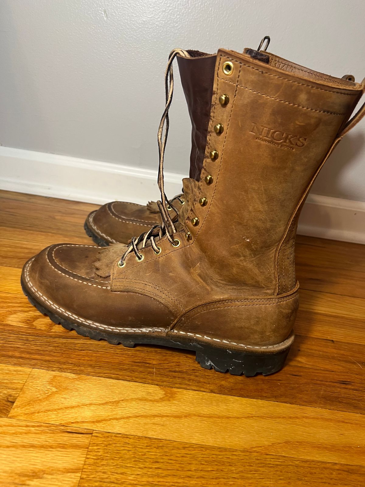 Photo by joji_k on November 6, 2023 of the Nicks WaterWork in Seidel WeatherShield Brown.