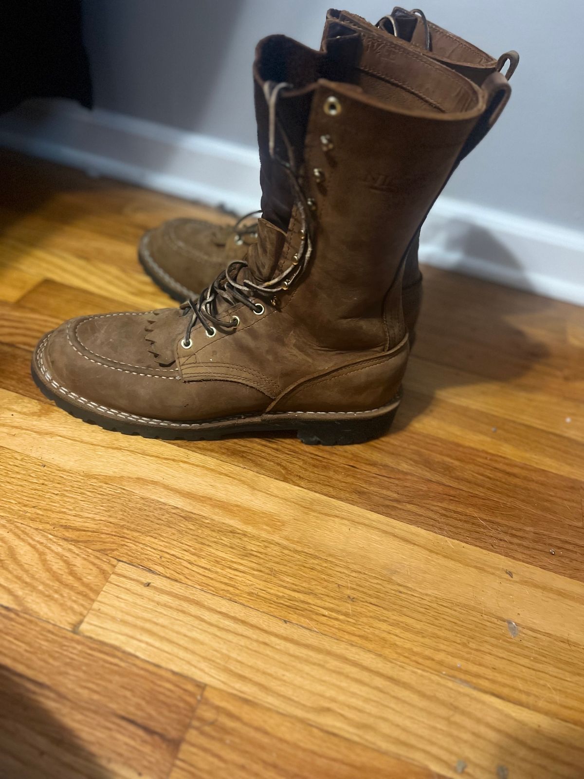Photo by joji_k on January 5, 2024 of the Nicks WaterWork in Seidel WeatherShield Brown.