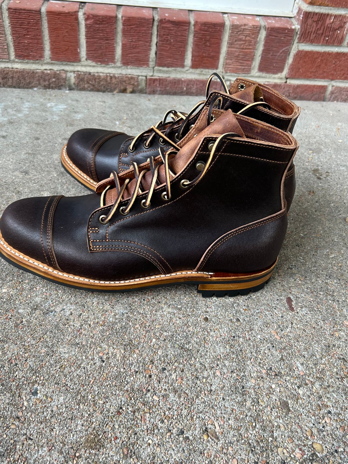 Photo by joji_k on November 6, 2023 of the Truman Service Boot in Horween Java Waxed Flesh.