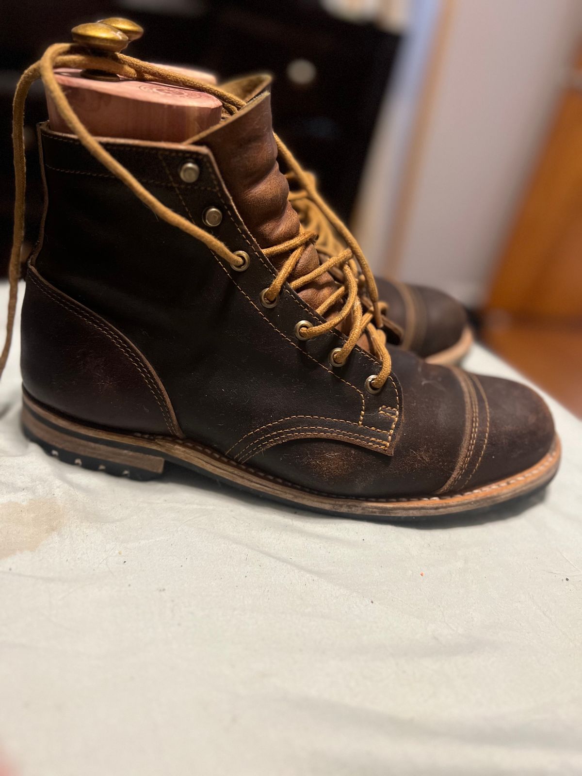 Photo by joji_k on February 6, 2024 of the Truman Service Boot in Horween Java Waxed Flesh.