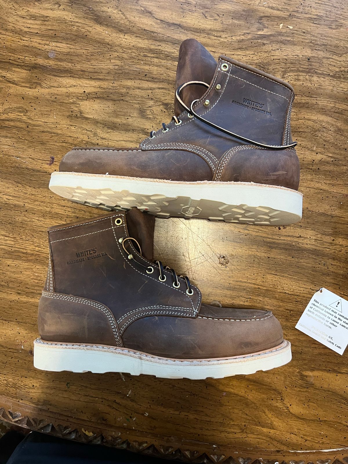Photo by joji_k on October 1, 2022 of the White's Perry in Unknown Leather.