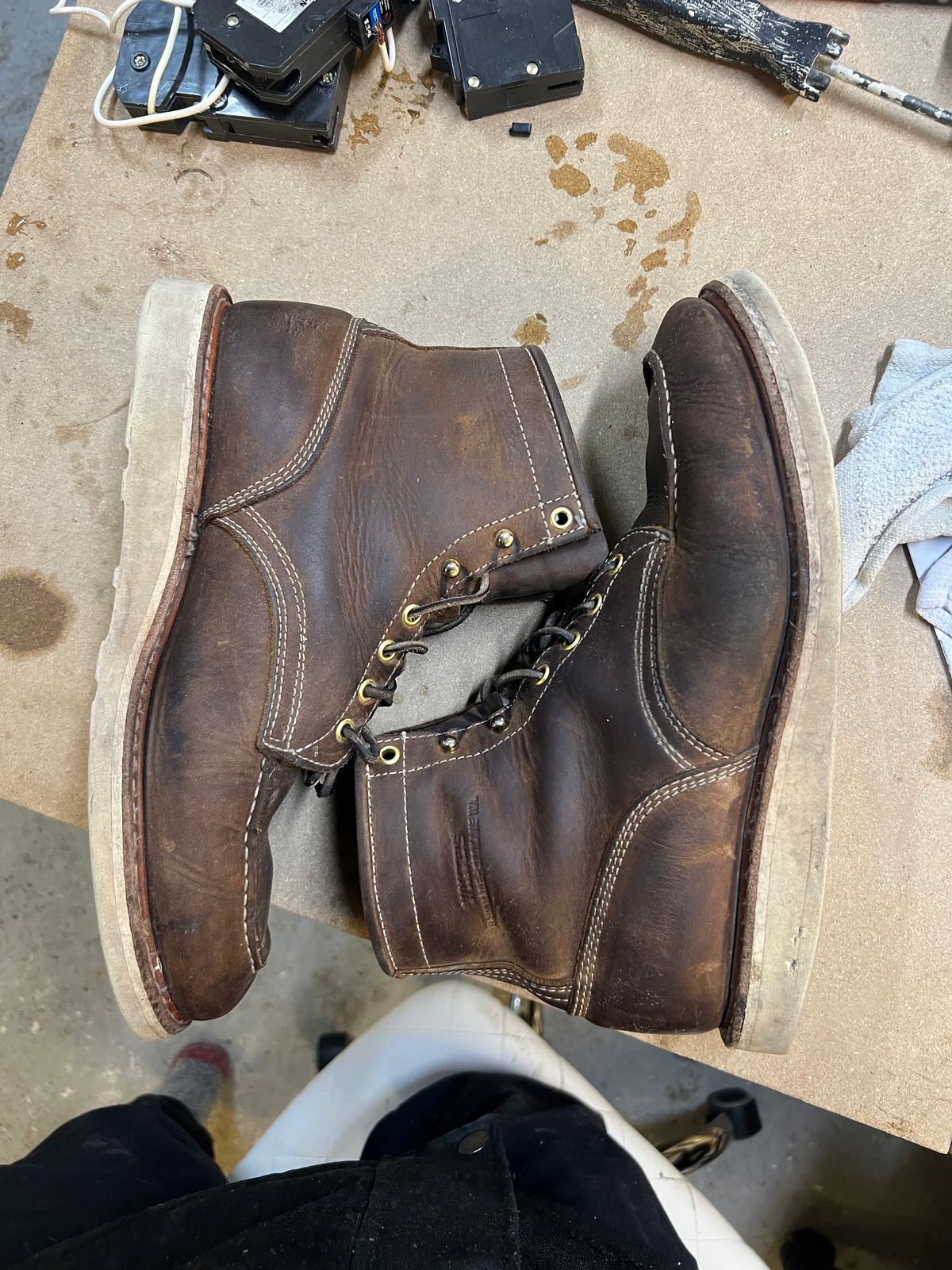 Photo by joji_k on February 3, 2023 of the White's Perry in Unknown Leather.