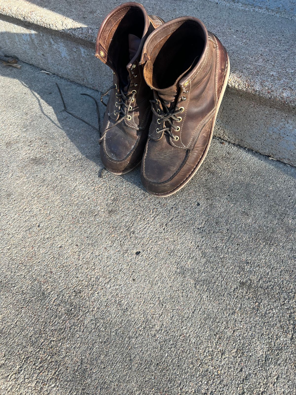 Photo by joji_k on April 1, 2023 of the White's Perry in Unknown Leather.
