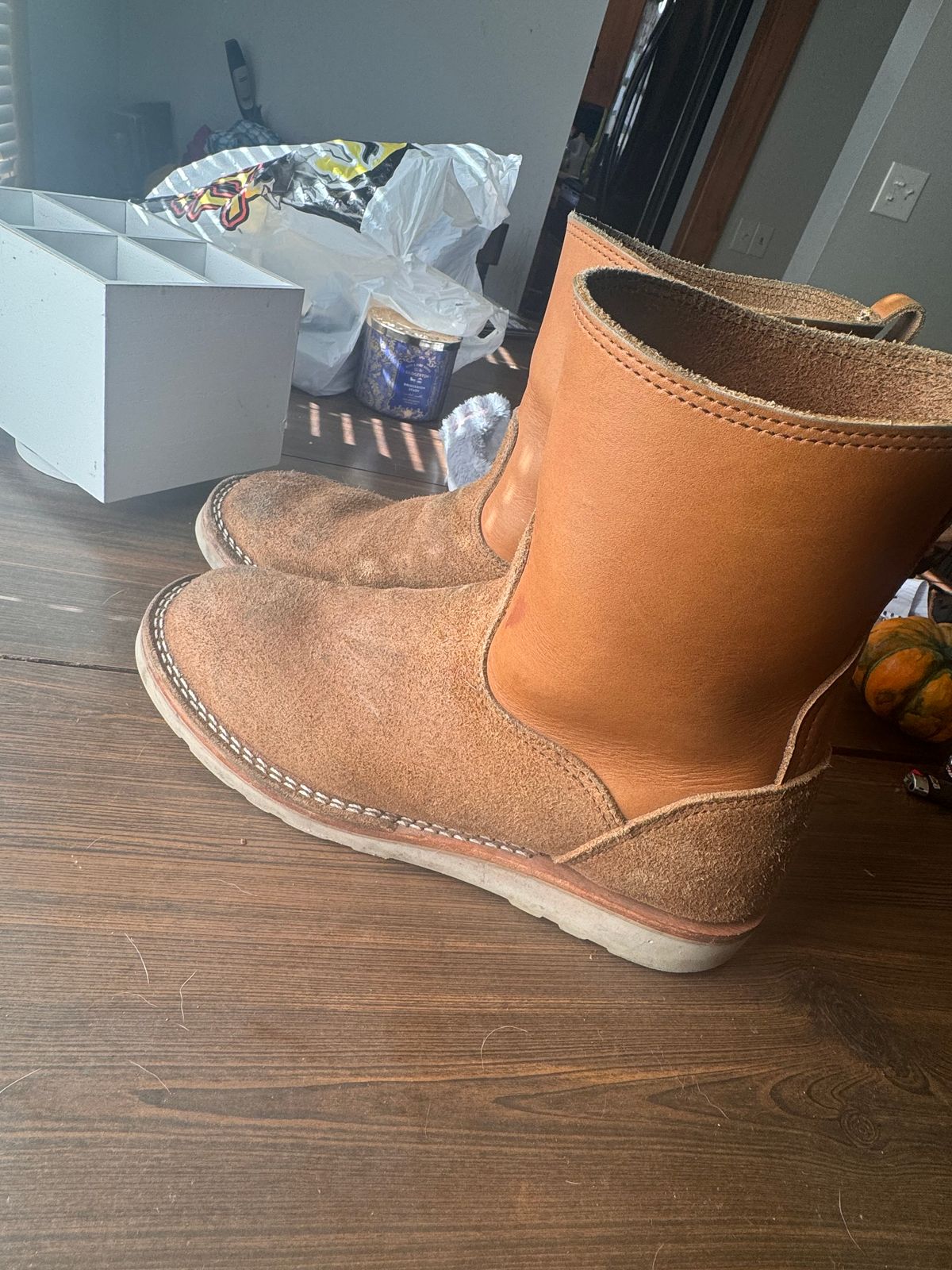Photo by joji_k on November 3, 2024 of the Nicks Wellington in Seidel 1964 Tan Roughout & Seidel 1964 Tan.