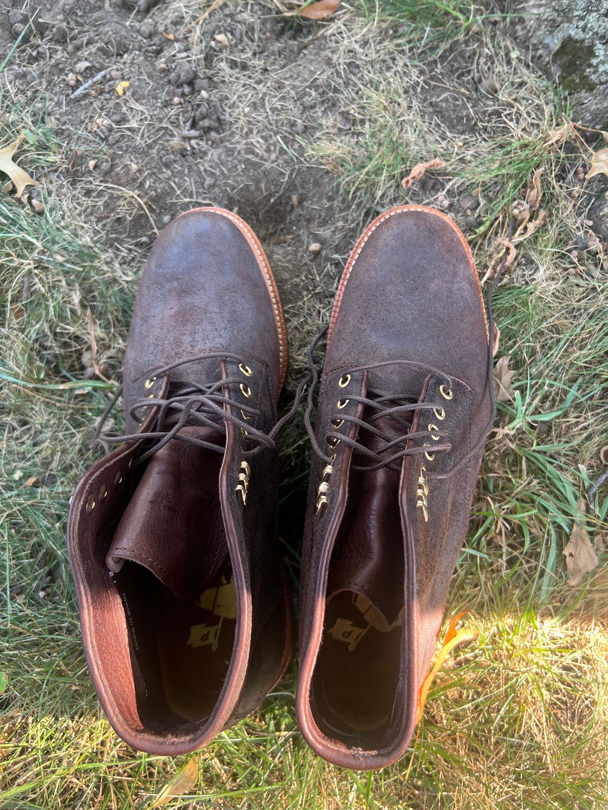 Photo by joji_k on October 1, 2023 of the Parkhurst The Allen in Dark Chocolate Roughout.