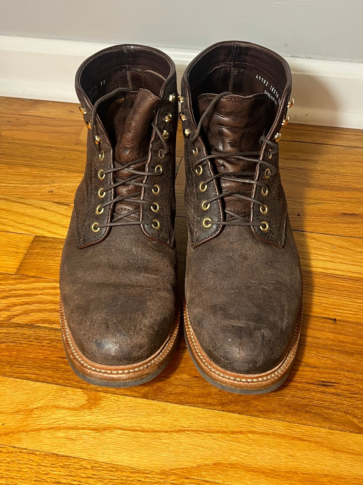 Photo by joji_k on November 6, 2023 of the Parkhurst The Allen in Dark Chocolate Roughout.