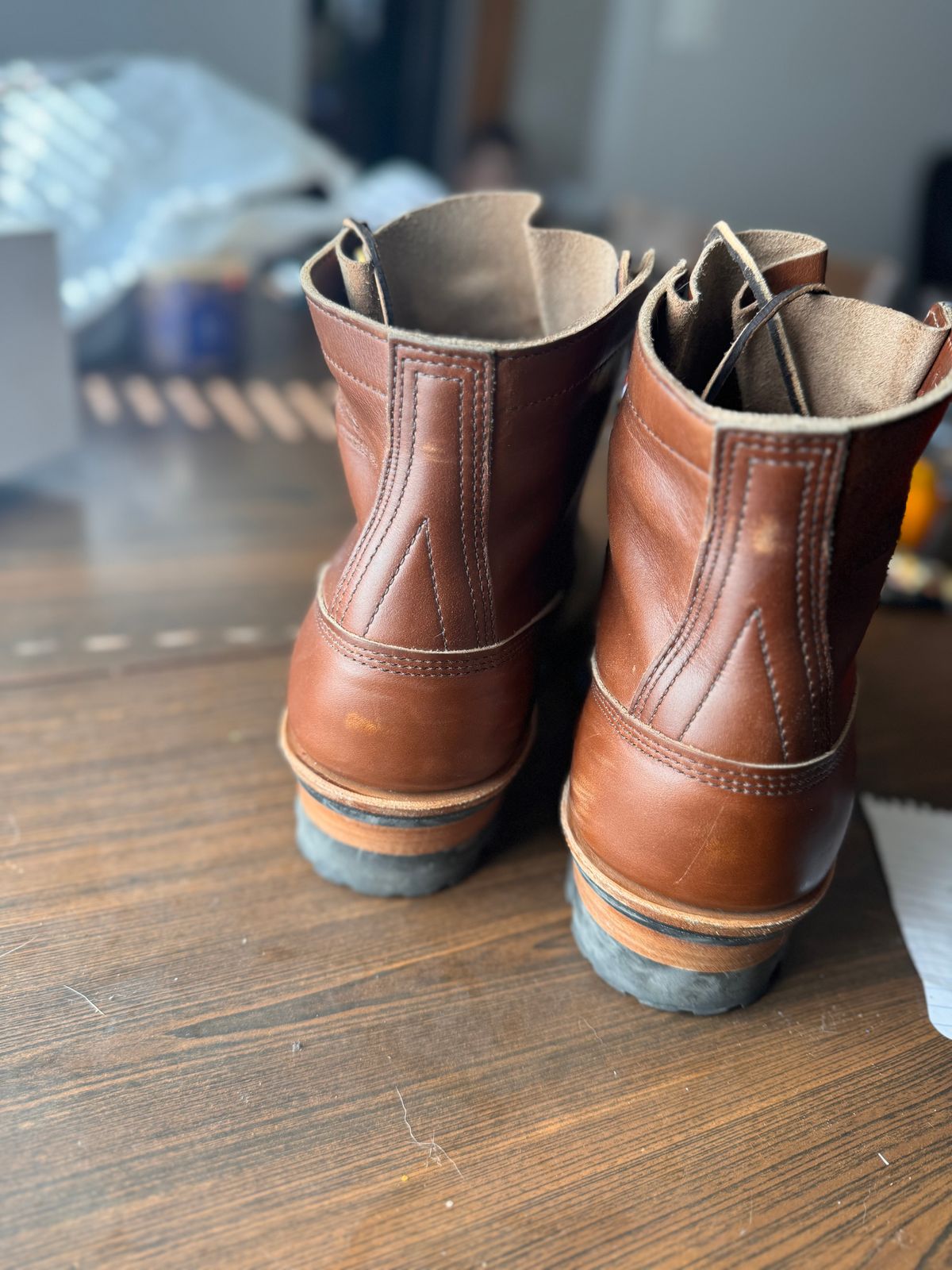 Photo by joji_k on November 3, 2024 of the White's Bounty Hunter in British Tan.