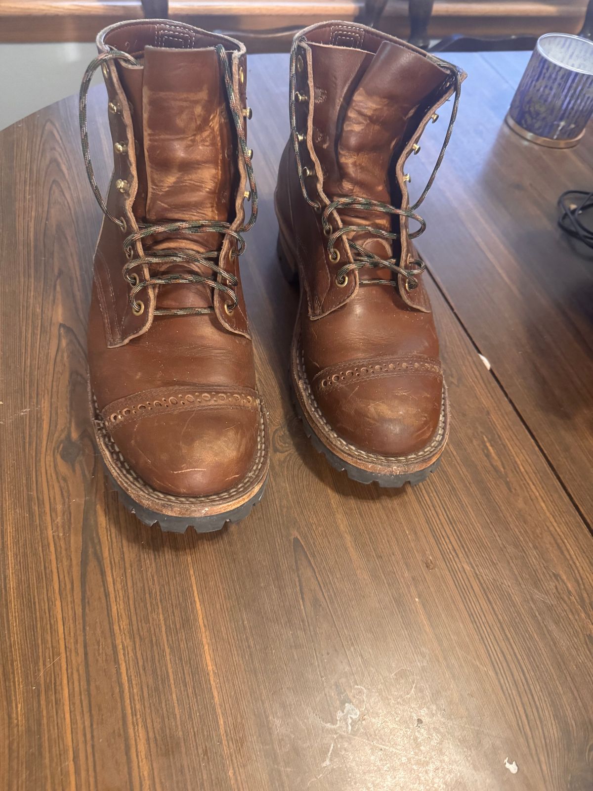 Photo by joji_k on January 3, 2025 of the White's Bounty Hunter in British Tan.