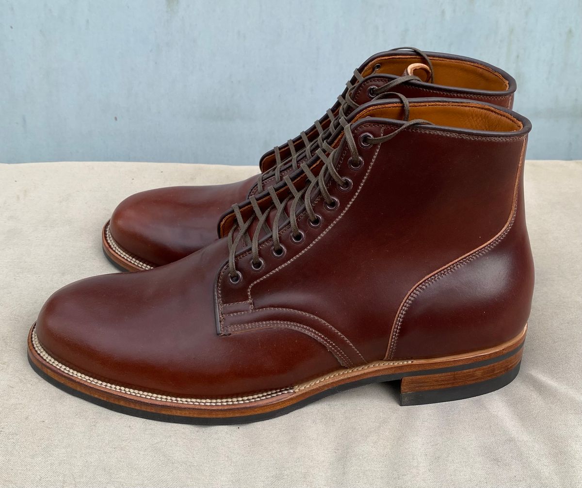 Photo by 3135movt on September 25, 2022 of the Viberg Service Boot in Horween Color 4 Shell Cordovan.