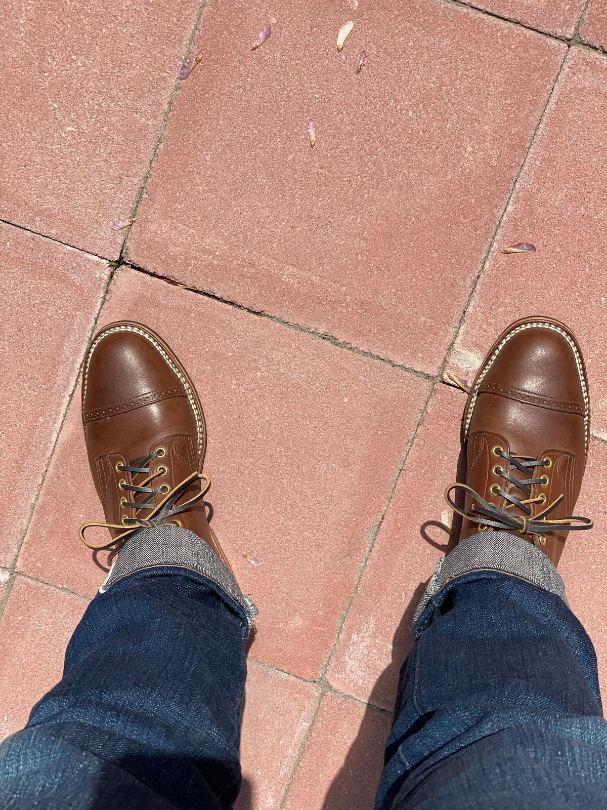 Photo by 3135movt on May 12, 2022 of the Viberg 145 Oxford in Horween Crust Chromexcel.