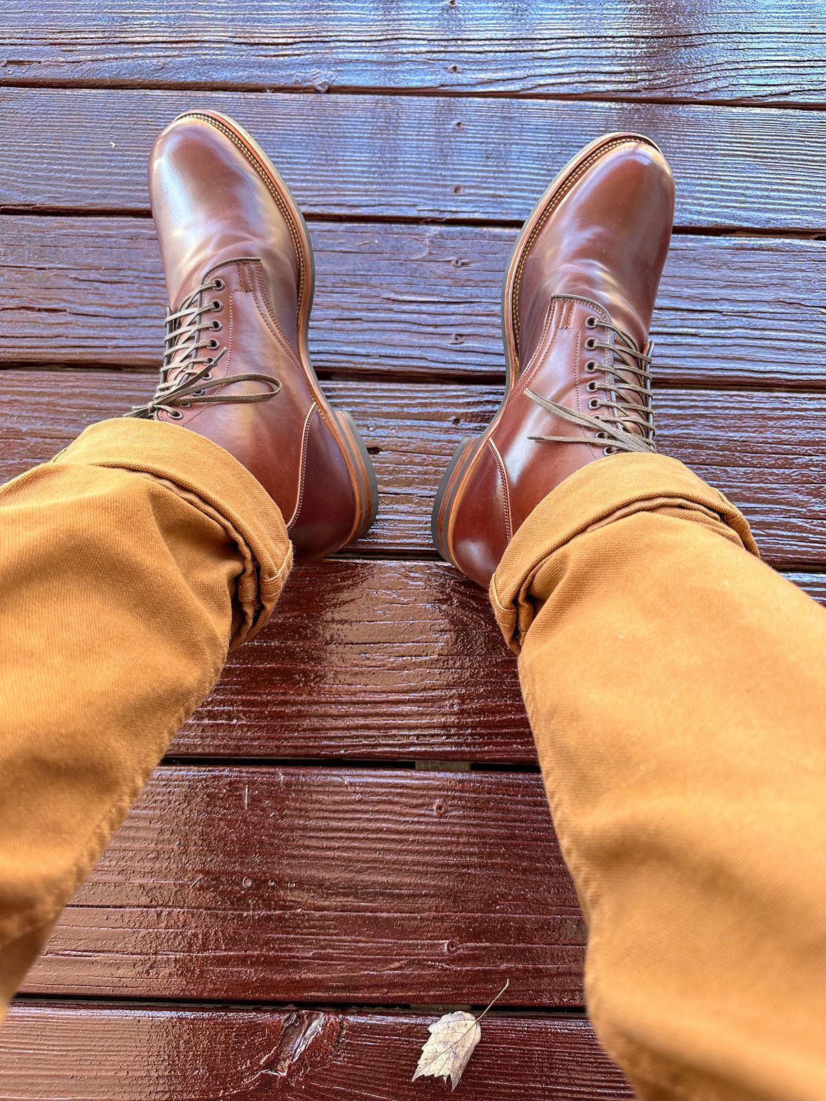 Photo by 3135movt on November 6, 2022 of the Viberg Service Boot in Horween Color 4 Shell Cordovan.