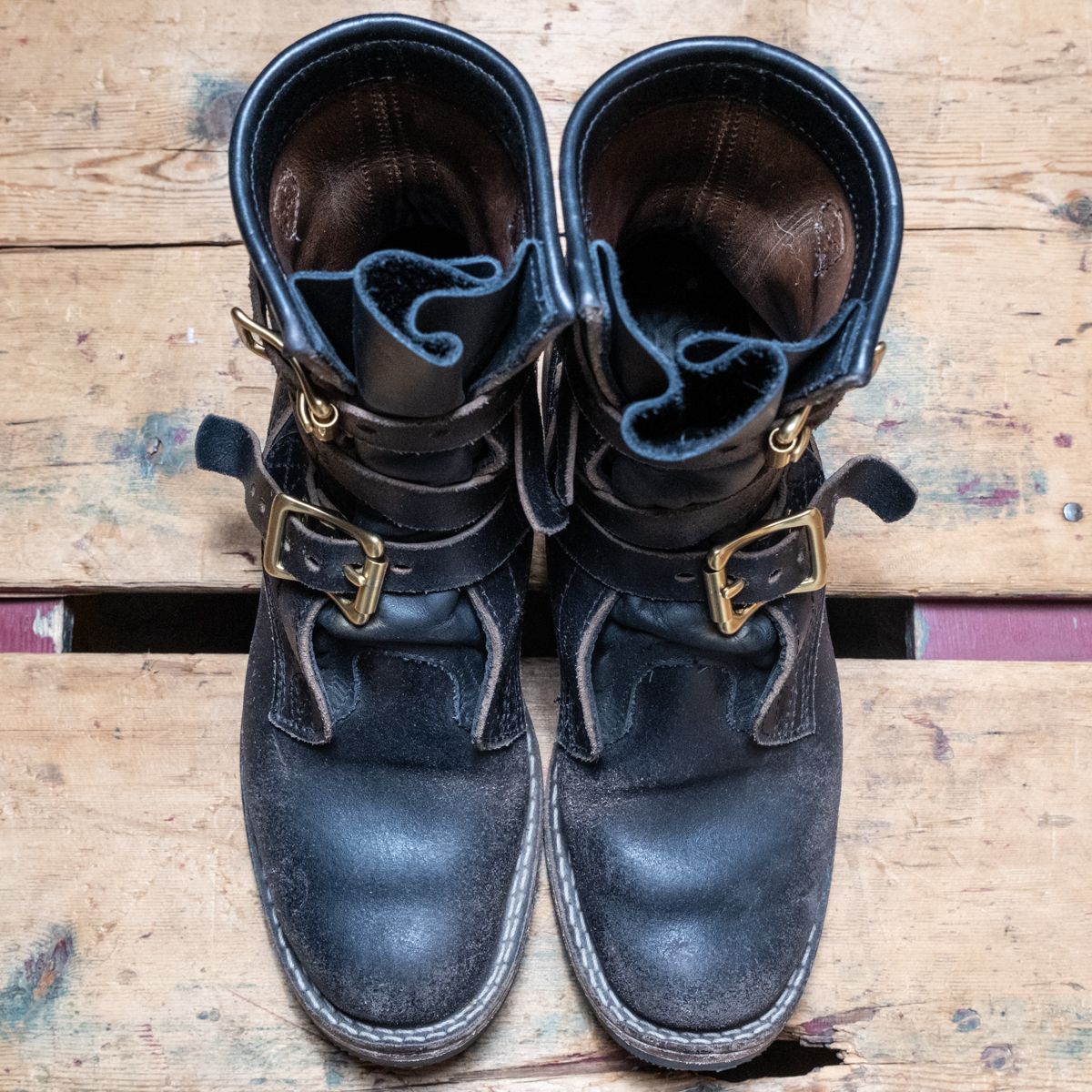 Photo by camwerten on November 1, 2023 of the Nicks Heritage TankerPro in Horween Black Waxed Flesh.