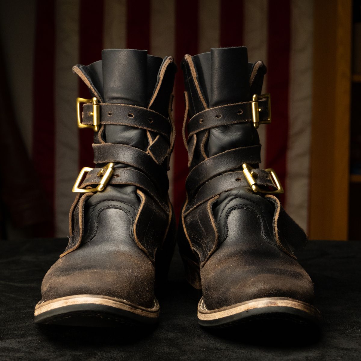 Photo by camwerten on December 6, 2023 of the Nicks Heritage TankerPro in Horween Black Waxed Flesh.