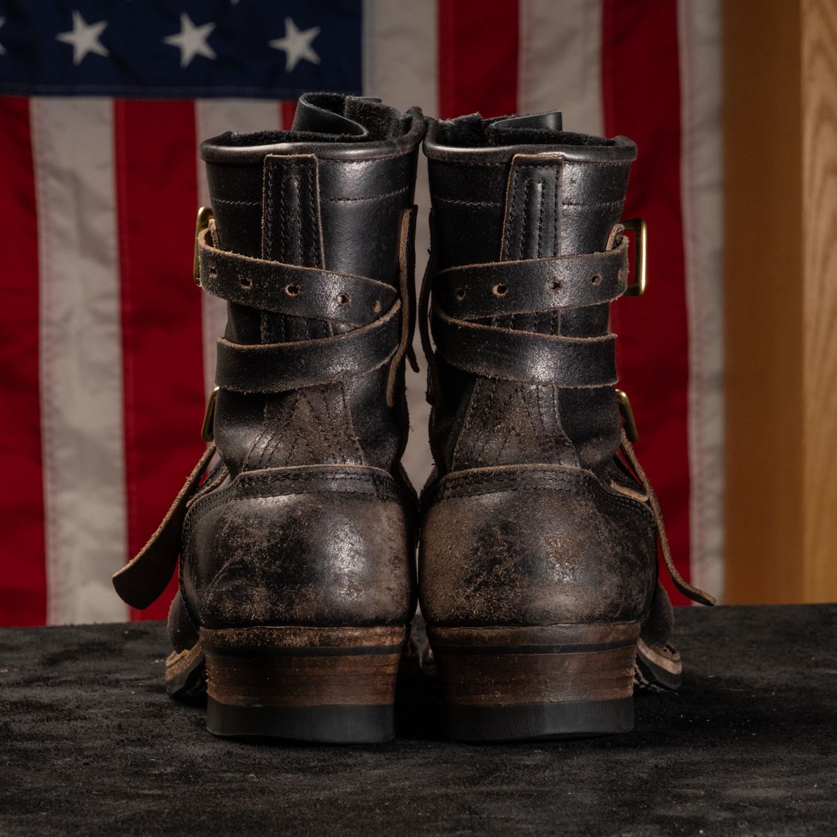 Photo by camwerten on February 5, 2024 of the Nicks Heritage TankerPro in Horween Black Waxed Flesh.
