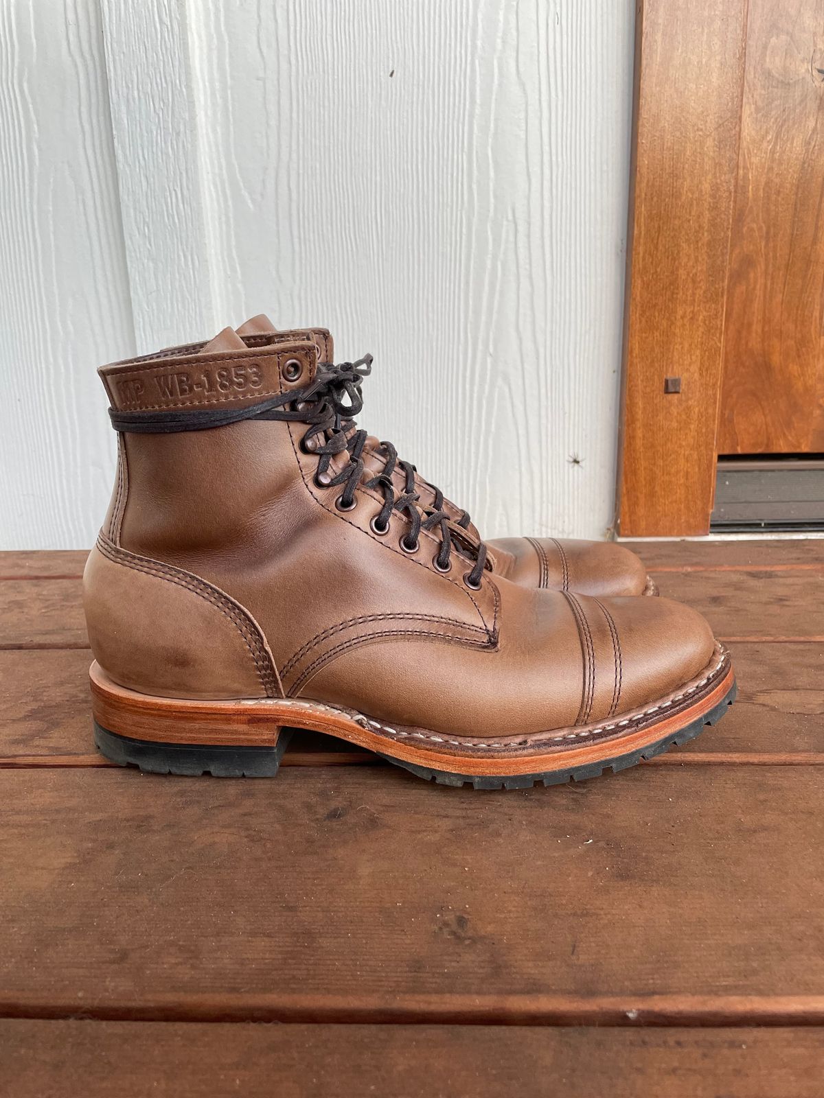 Photo by lbressoud737 on September 26, 2022 of the White's MP-Sherman Toe Cap in Horween Natural Chromexcel.